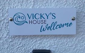 Vicky'S House